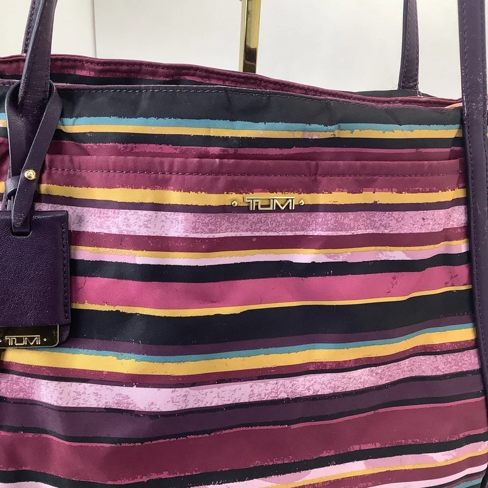 Tumi Voyageur Q Tote Bag